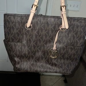 Michael kors shoulder bag